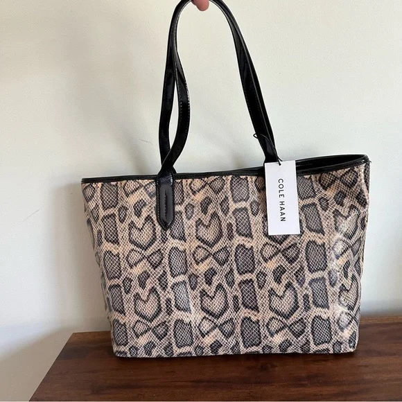 Cole Haan Black and Tan Tote Bag.  New with tag. Leather. - Picture 8 of 9